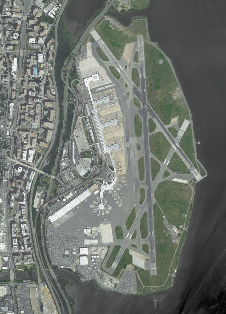 Capital One Landing DCA: The Reagan National Daily Briefing